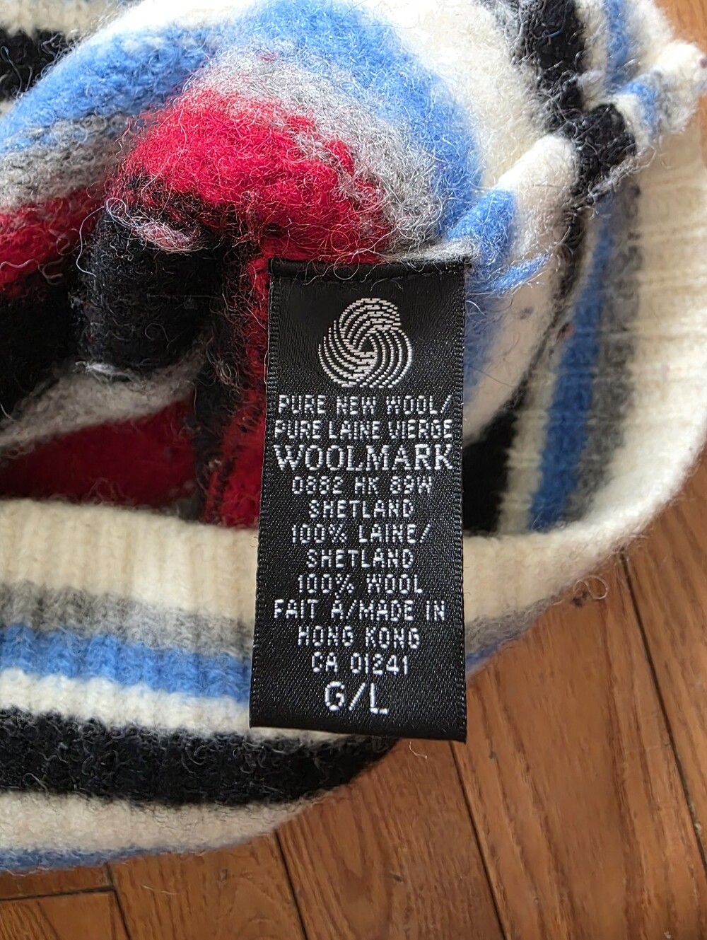 100% Wool Sweater - Picture 3 of 3